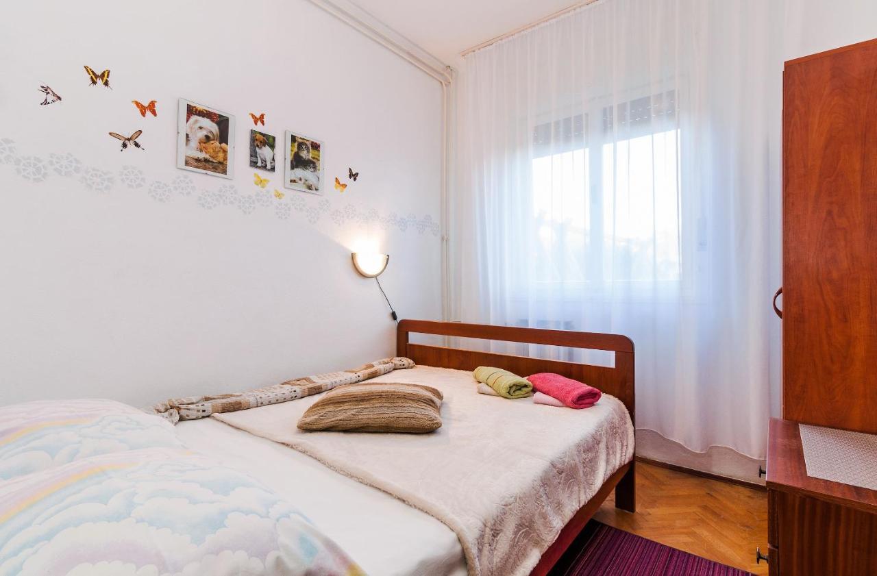 Apartments For Families With Children Privlaka, Zadar - 5747 Esterno foto